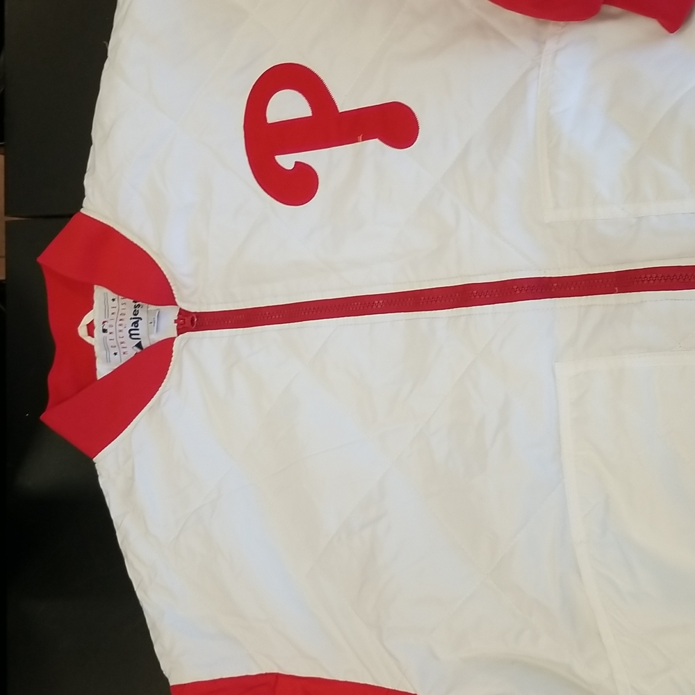 Phillies oversized puffy bomber jacket size large